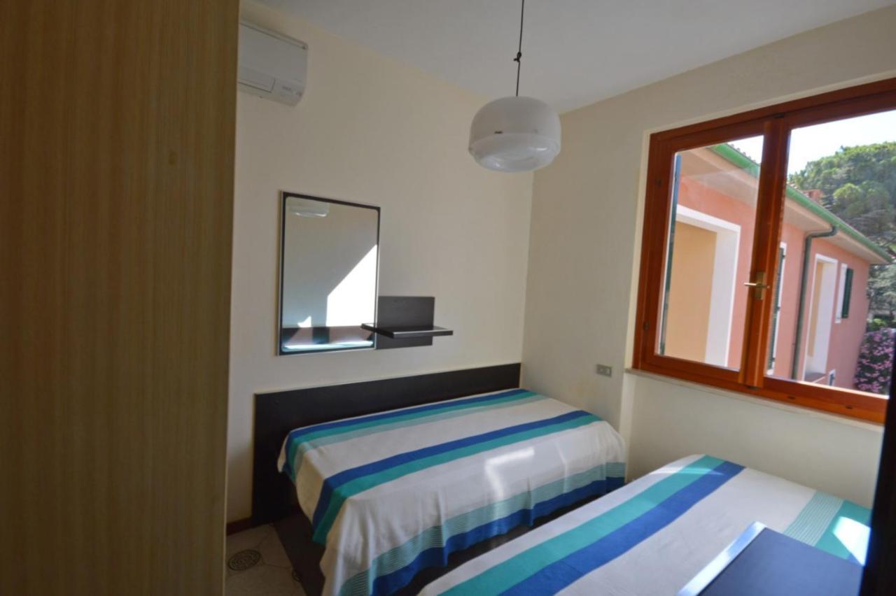 Casavacanze Zeus Marciana Marina  Exteriör bild