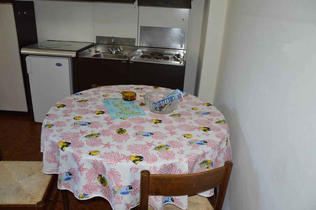 Casavacanze Zeus Marciana Marina  Exteriör bild