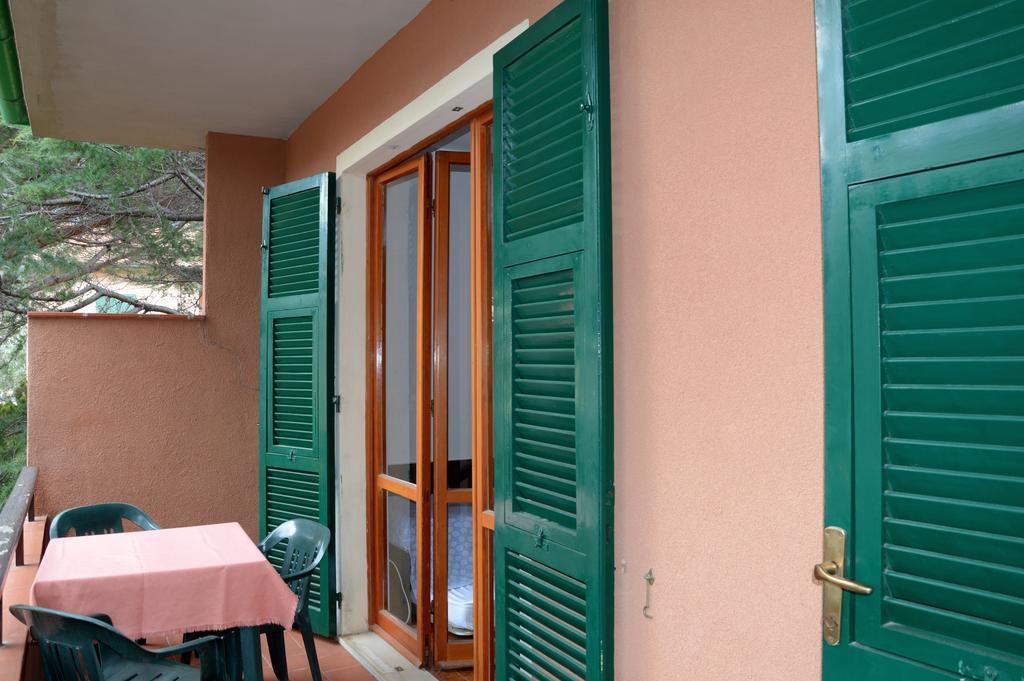 Casavacanze Zeus Marciana Marina  Exteriör bild